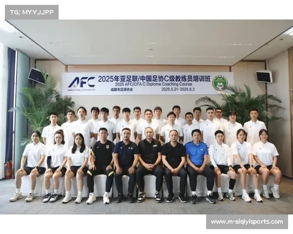 司徒文俊获亚足联职业级证书,执教香港U23注重年轻球员培养 司徒文俊获亚足联职业级证书,执教香港U23注重年轻球员培养